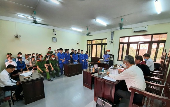 Vụ án Tổ chức đánh bạc, Đánh bạc và cho vay nặng lãi trong giao dịch dân sự.