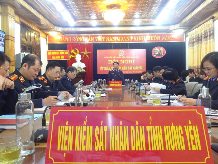 VIỆN KIỂM SÁT NHÂN DÂN TỈNH HƯNG YÊN TỔ CHỨC HỘI NGHỊ TẬP HUẤN CÔNG TÁC NGHIỆP VỤ NĂM 2021
