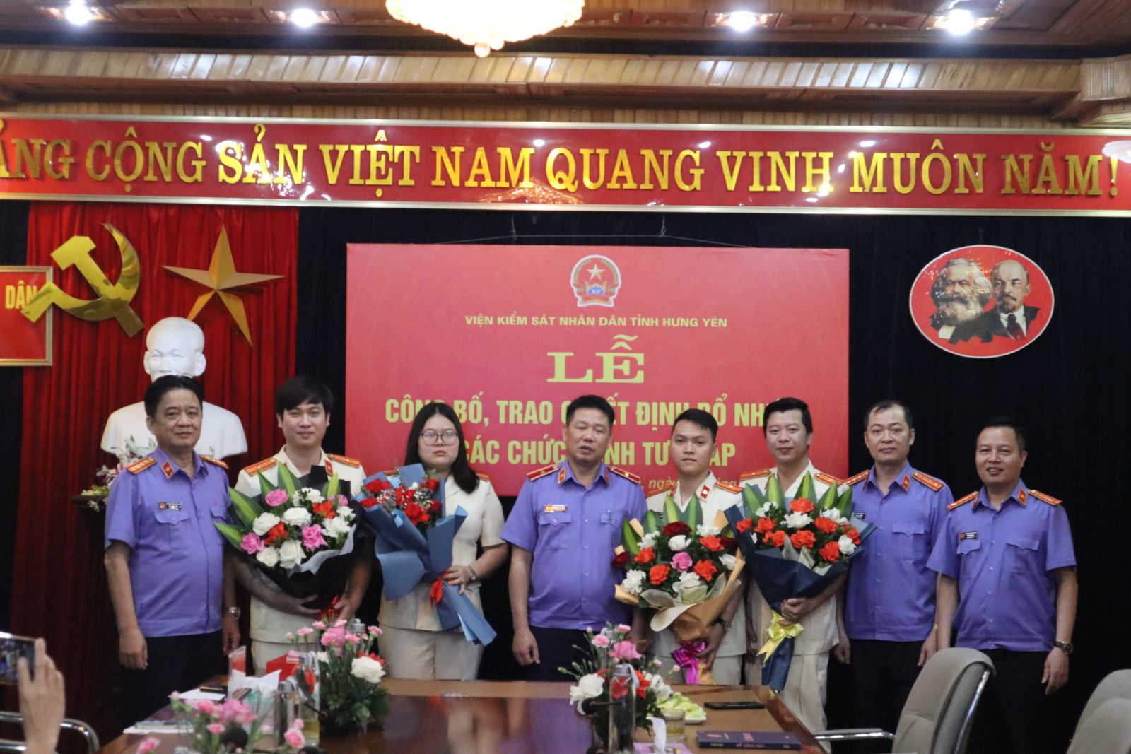 Lễ công bố và trao quyết định bổ nhiệm chức danh Kiểm sát viên trung cấp, Kiểm sát viên sơ cấp Viện kiểm sát nhân dân tỉnh Hưng Yên
