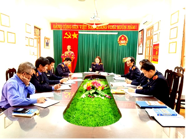 Viện kiểm sát nhân dân huyện Ân Thi: Tăng cường công tác đào tạo tại chỗ thông qua việc tổ chức các phiên tòa rút kinh nghiệm