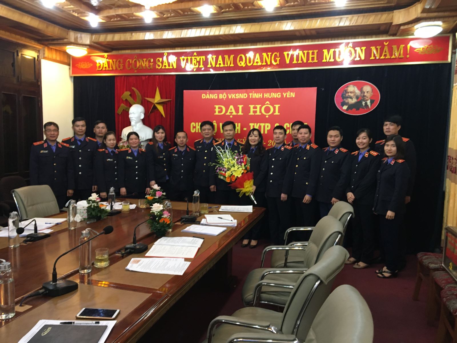 Đại hội Chi bộ văn phòng tổng hợp, TKTP&CNTT  nhiệm kỳ 2020 - 2023 