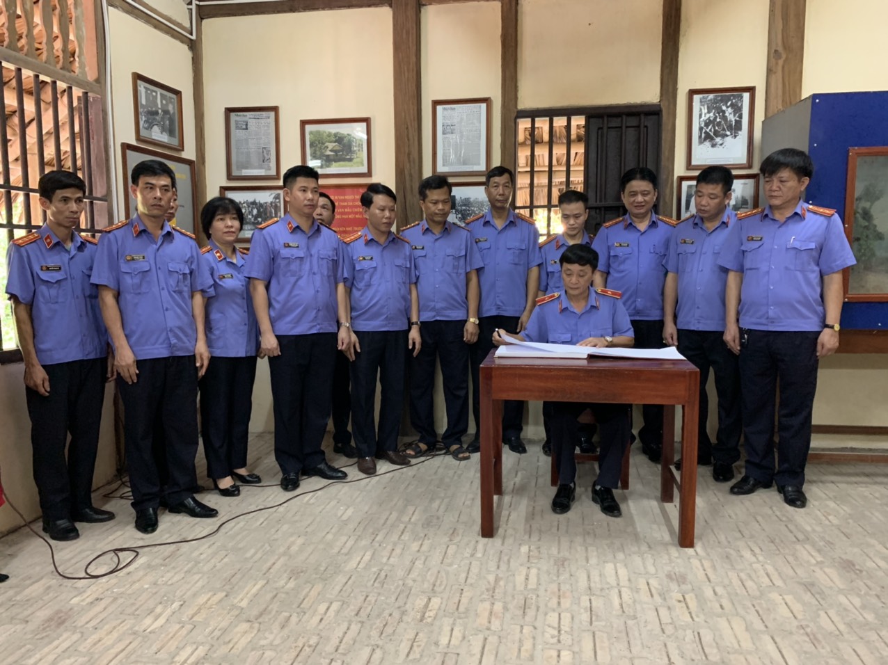 VIỆN KIỂM SÁT NHÂN DÂN TỈNH HƯNG YÊN DÂNG HƯƠNG BÁC