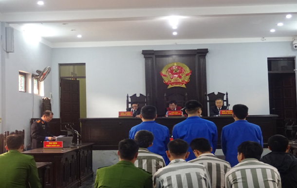 Những đối tượng sau cùng của băng nhóm Phạm Khắc Tú hầu tòa